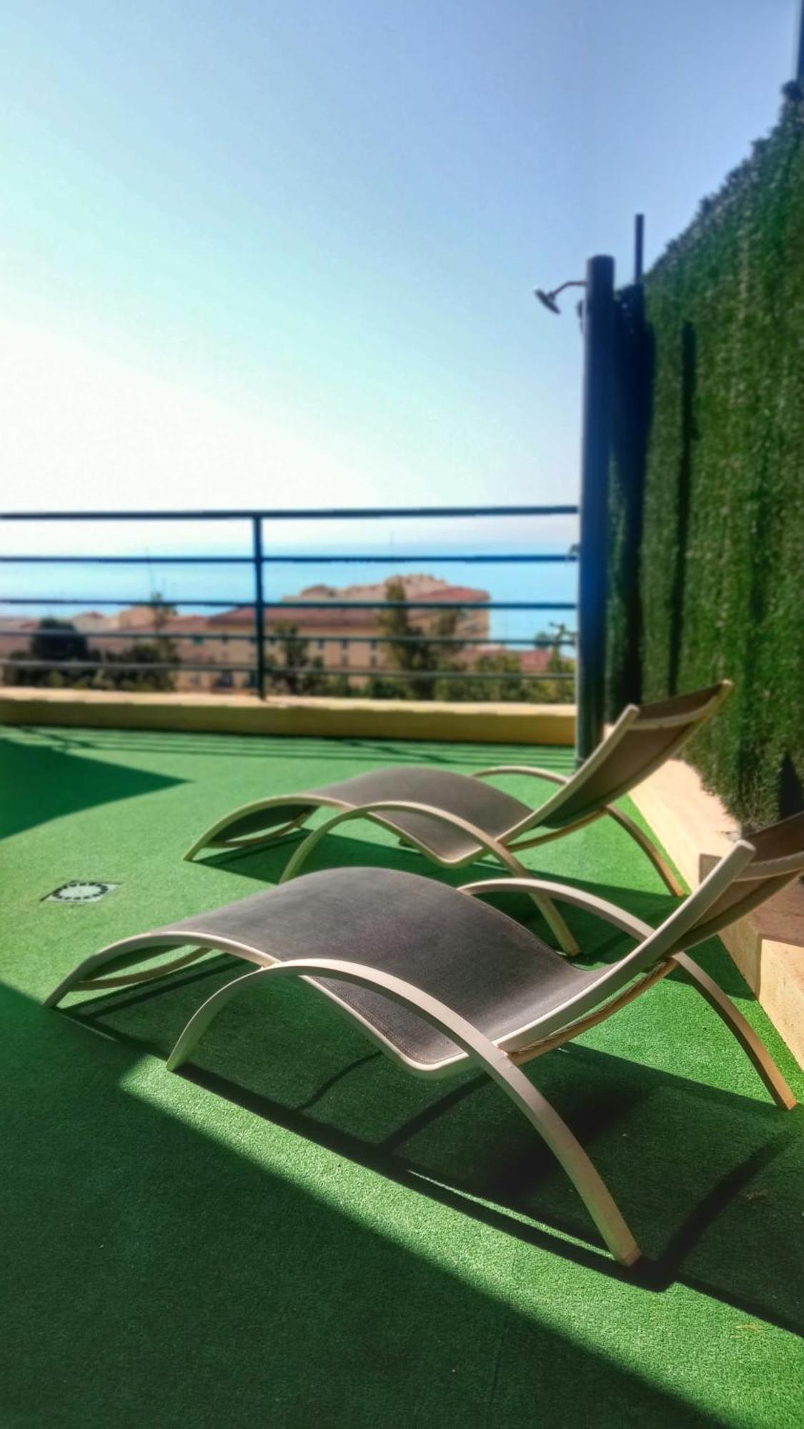 Sunshine Apartments Vistas Al Mar Málaga Dış mekan fotoğraf